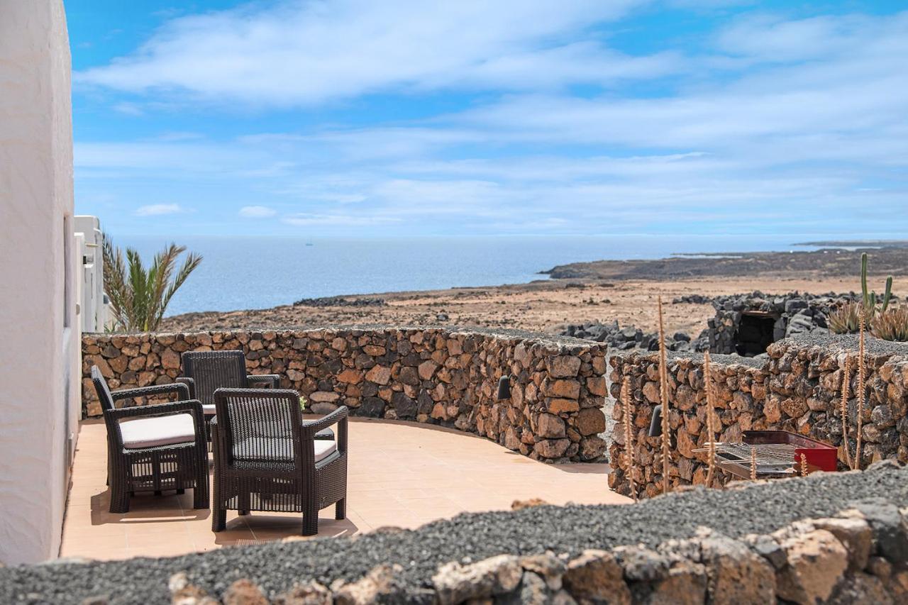 Playa Marina Eco Beach And Pool Bungalow Mala View Arrieta  Exterior foto
